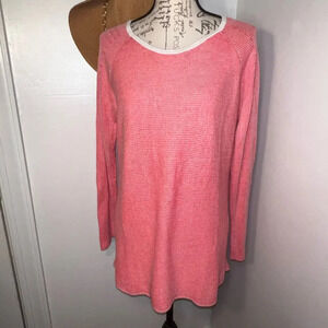 JANA, XLRed White slouchy silhouette micro star point knit top